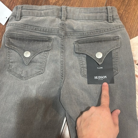 Girl Outfit - Picture 6 of 6